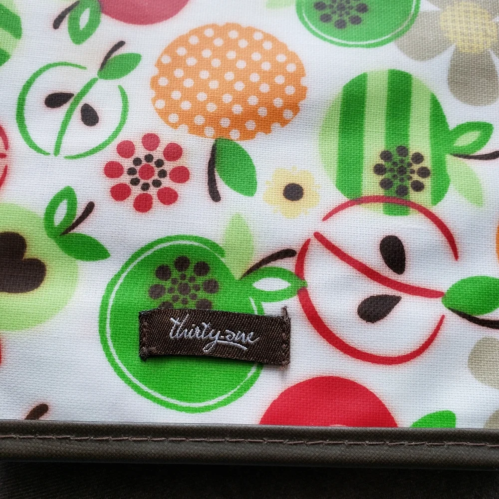 Thirty-One Tri Fold Tablet Organizer iPad Ereader Kindle Vinyl Coated Fabric